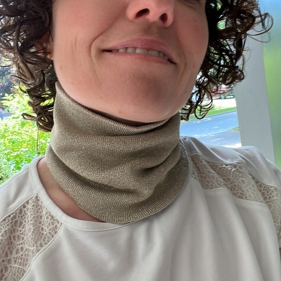 Tristan Metallic Gold Neck Warmer/Scarf - Picture 3 of 10